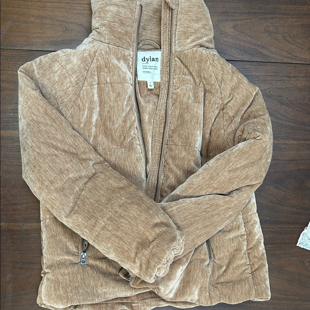 Dylan womens Brown Puffer Jacket NWOT